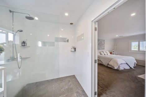 Photo of property in 36 Richmond Street, Fitzroy, New Plymouth, 4312