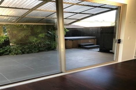 Photo of property in 16 Garin Way, Stonefields, Auckland, 1072