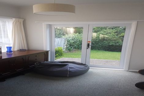 Photo of property in 30 Lincoln Avenue, Tawa, Wellington, 5028