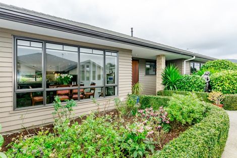 Photo of property in 34 Gandalf Crescent, Paraparaumu, 5032