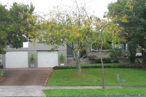 Photo of property in 73 Fisher Parade, Sunnyhills, Auckland, 2010