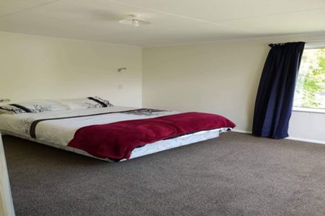 Photo of property in 30a Field Street, Silverstream, Upper Hutt, 5019