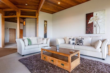 Photo of property in 24 Paetawa Road, Peka Peka, Waikanae, 5391