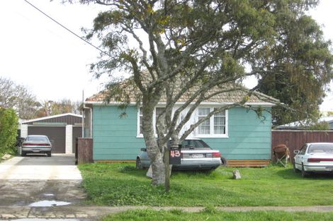 Photo of property in 43 Seymour Street, Waitara, 4320