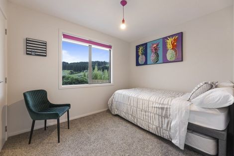 Photo of property in 9 Glendermid Close, Sawyers Bay, Port Chalmers, 9023
