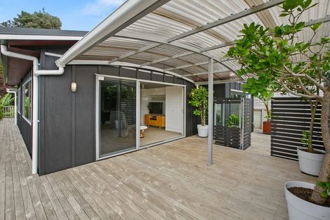 Photo of property in 142a Heta Road, Highlands Park, New Plymouth, 4312