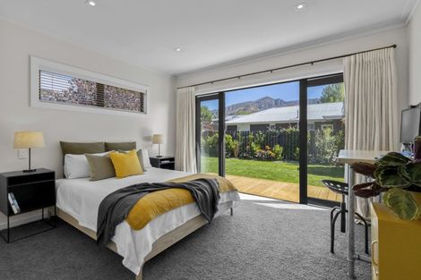 Photo of property in 48 Norfolk Street, Arrowtown, 9302