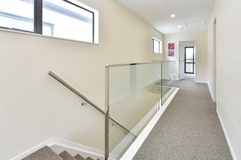 Photo of property in 10 Tapuwae Way, Mangere Bridge, Auckland, 2022