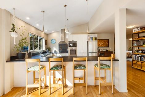 Photo of property in 16 Athenry Road, Bridge Hill, Alexandra, 9320