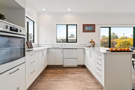 Photo of property in 56 Kirkcaldy Street, South Dunedin, Dunedin, 9012