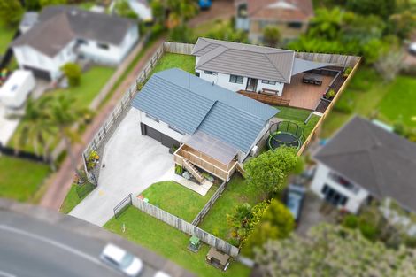 Photo of property in 31 Oreil Avenue, West Harbour, Auckland, 0618