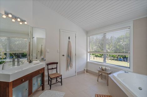 Photo of property in 899e Purangi Road, Cooks Beach, Whitianga, 3591