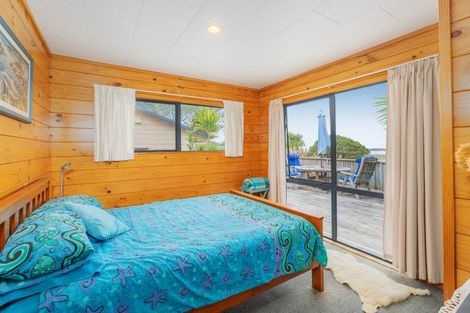 Photo of property in 108 Horongaherehere Row, Te Rerenga, Coromandel, 3582