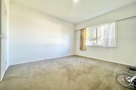 Photo of property in 1/7 Maunder Place, New Lynn, Auckland, 0600