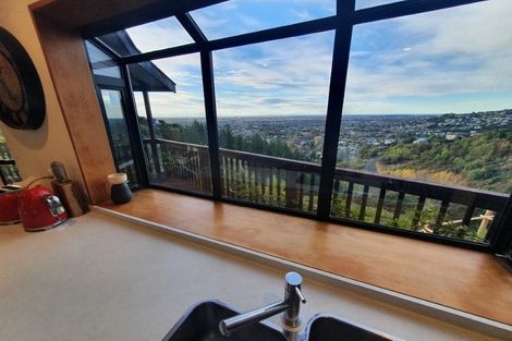 Photo of property in 7 Arahura Place, Cashmere, Christchurch, 8022