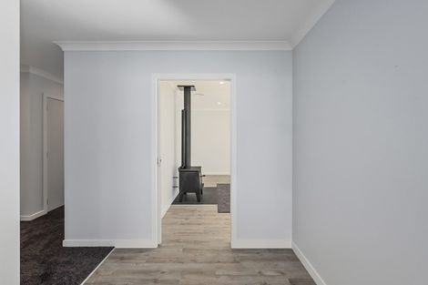 Photo of property in 9 Ahmad Close, Levin, 5510