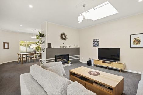 Photo of property in 107 Karori Road, Karori, Wellington, 6012