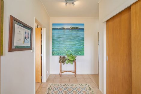 Photo of property in 194 Centennial Drive, Whitianga, 3510