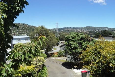 Photo of property in 3 Sasanqua Way, Crofton Downs, Wellington, 6035