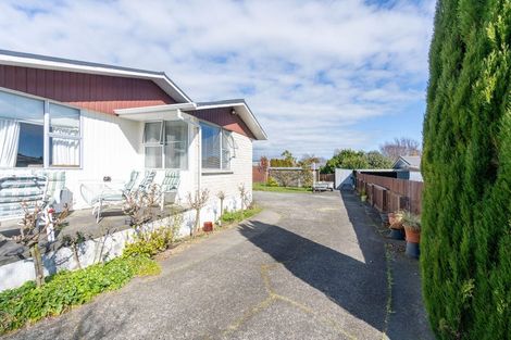 Photo of property in 4 Burn Street, Levin, 5510