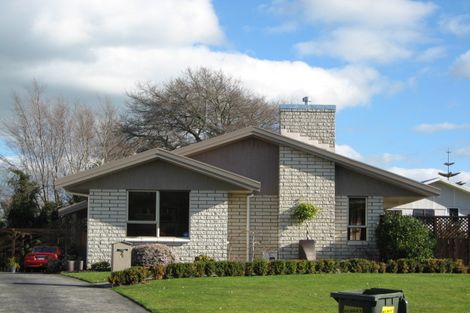 Photo of property in 2 Dunsinane Place, Marton, 4710