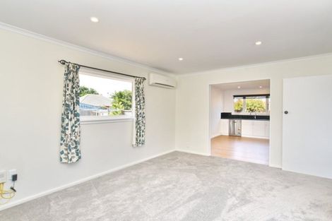Photo of property in 8 Warblington Street, Aranui, Christchurch, 8061