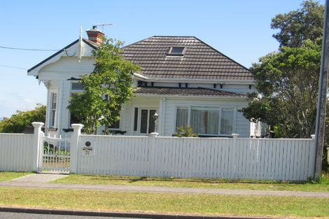 Photo of property in 31 Balmain Road, Birkenhead, Auckland, 0626