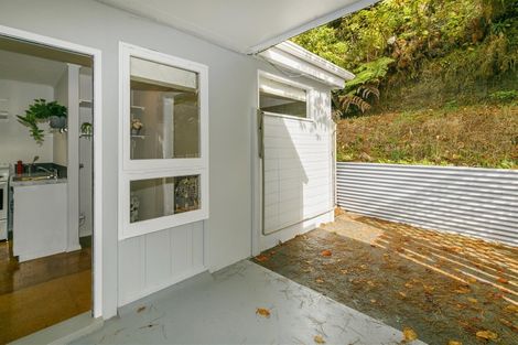 Photo of property in 24a Deller Grove, Silverstream, Upper Hutt, 5019