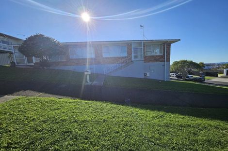Photo of property in 2/8 Strong Street, St Johns, Auckland, 1072