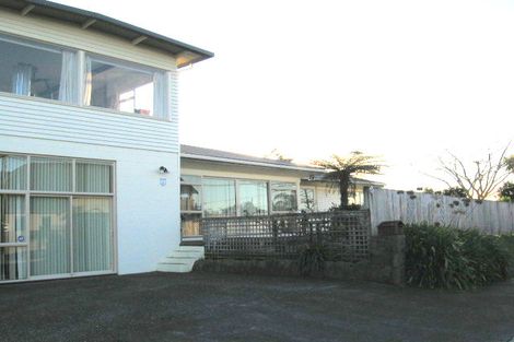 Photo of property in 10 Gull Lane, Mairangi Bay, Auckland, 0630