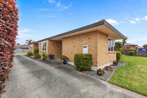 Photo of property in 30 Blake Boulevard, Papamoa Beach, Papamoa, 3118