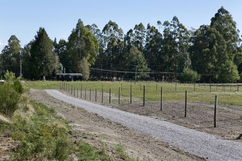 Photo of property in 654b Tukairangi Road, Kinloch, Taupo, 3385