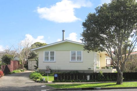 Photo of property in 2 Avon Street, Tikipunga, Whangarei, 0112