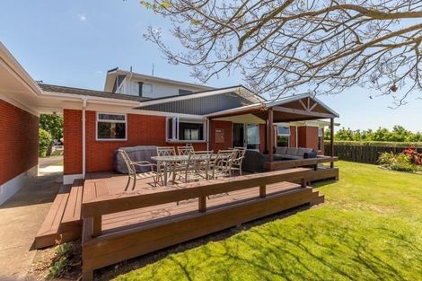 Photo of property in 12 Raynes Road, Rukuhia, Hamilton, 3282
