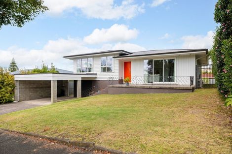 Photo of property in 5 Clark Place, Hillcrest, Hamilton, 3216