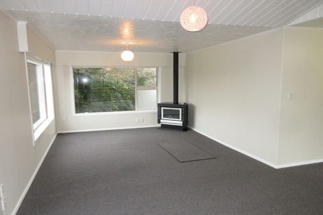 Photo of property in 15 Kowhai Grove, Raumati Beach, Paraparaumu, 5032