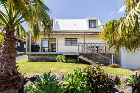 Photo of property in 126a Ocean Beach Road, Tairua, 3508