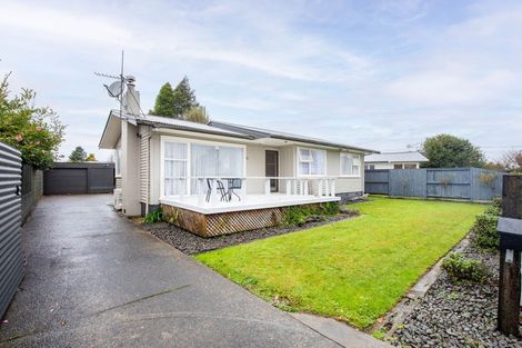 Photo of property in 6 Colstone Street, Glenview, Hamilton, 3206