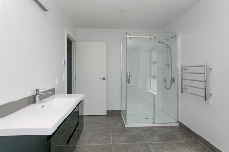 Photo of property in 9 Okaia Drive, Kinloch, Taupo, 3377