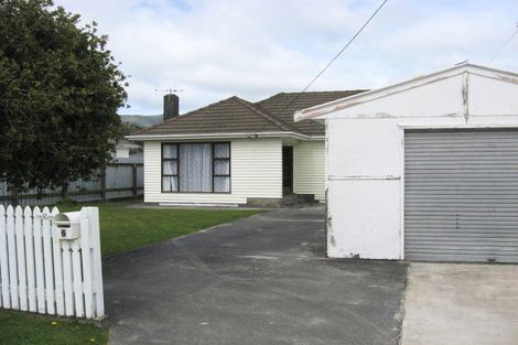 Photo of property in 6 Wright Street, Wainuiomata, Lower Hutt, 5014