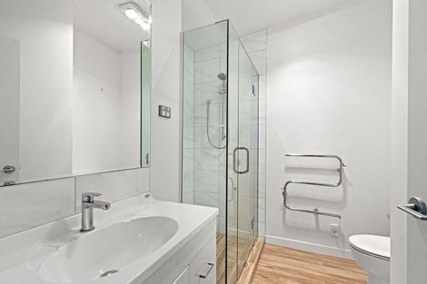 Photo of property in 2/250 Worcester Street, Christchurch Central, Christchurch, 8011