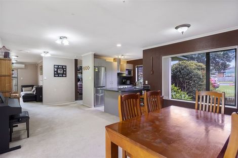 Photo of property in 141f Alfriston Road, Manurewa, Auckland, 2105