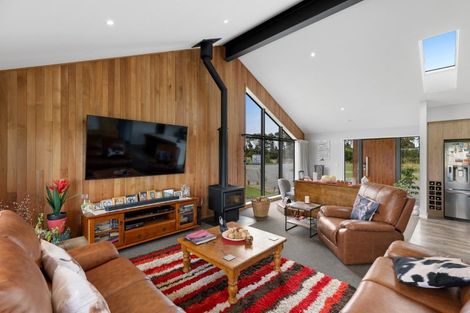 Photo of property in 45 Selwyn Lake Road, Leeston, 7683