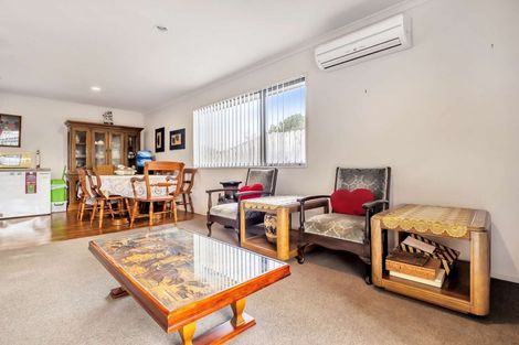 Photo of property in 2 Warriston Avenue, Waiuku, 2123