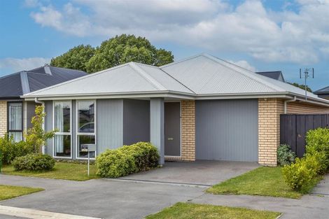 Photo of property in 11 Vildebeest Street, Halswell, Christchurch, 8025