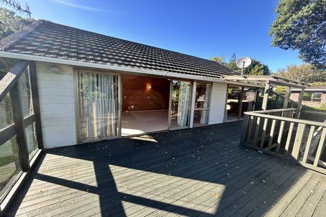 Photo of property in 104 Winara Avenue, Waikanae, 5036