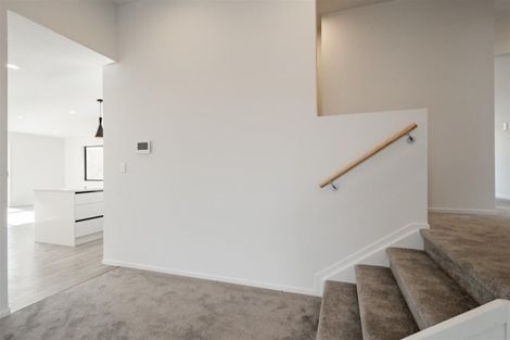 Photo of property in 122 Parkview Drive, Gulf Harbour, Whangaparaoa, 0930