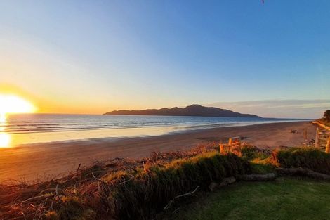 Photo of property in 5 Raebern Lane, Raumati Beach, Paraparaumu, 5032