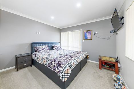 Photo of property in 9 Goh Place, Manurewa, Auckland, 2105