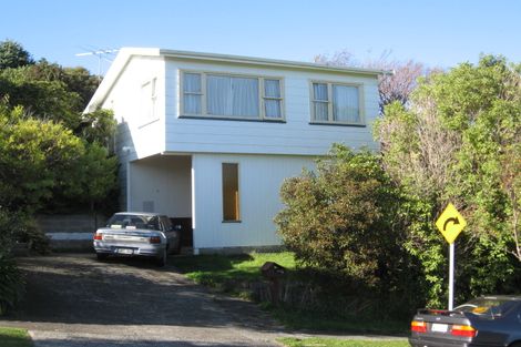 Photo of property in 70 Lord Street, Stokes Valley, Lower Hutt, 5019